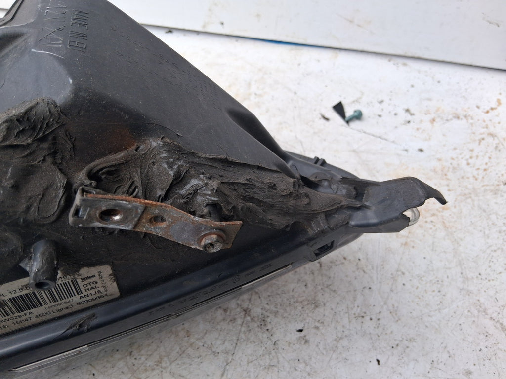 2017 FORD MONDEO MK5 OSF DRIVER SIDE FRONT RIGHT HEADLIGHT DAMAGED DS7313W029
