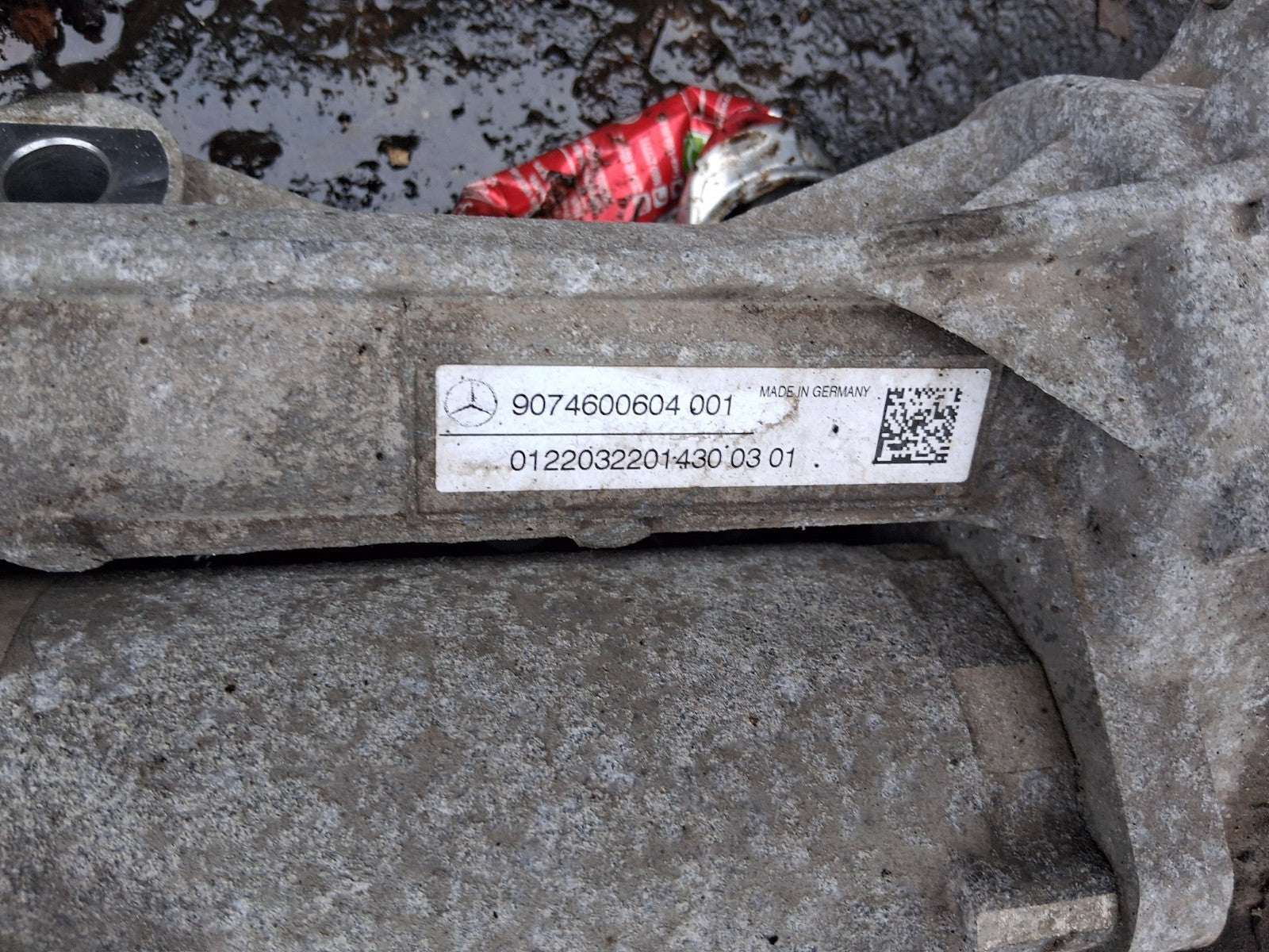 MERCEDES BENZ SPRINTER W907 2.0 DIESEL POWER STEERING RACK 9074600604 DAMAGED