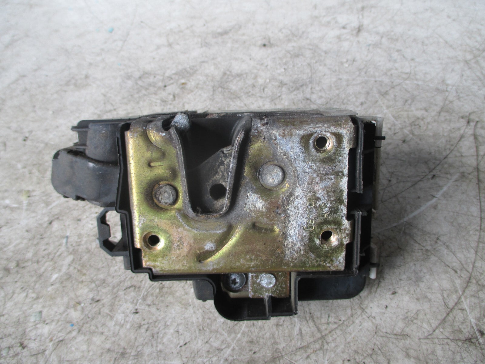 VW VOLKSWAGEN GOLF MK3 NSR PASSENGER SIDE REAR DOOR LOCK