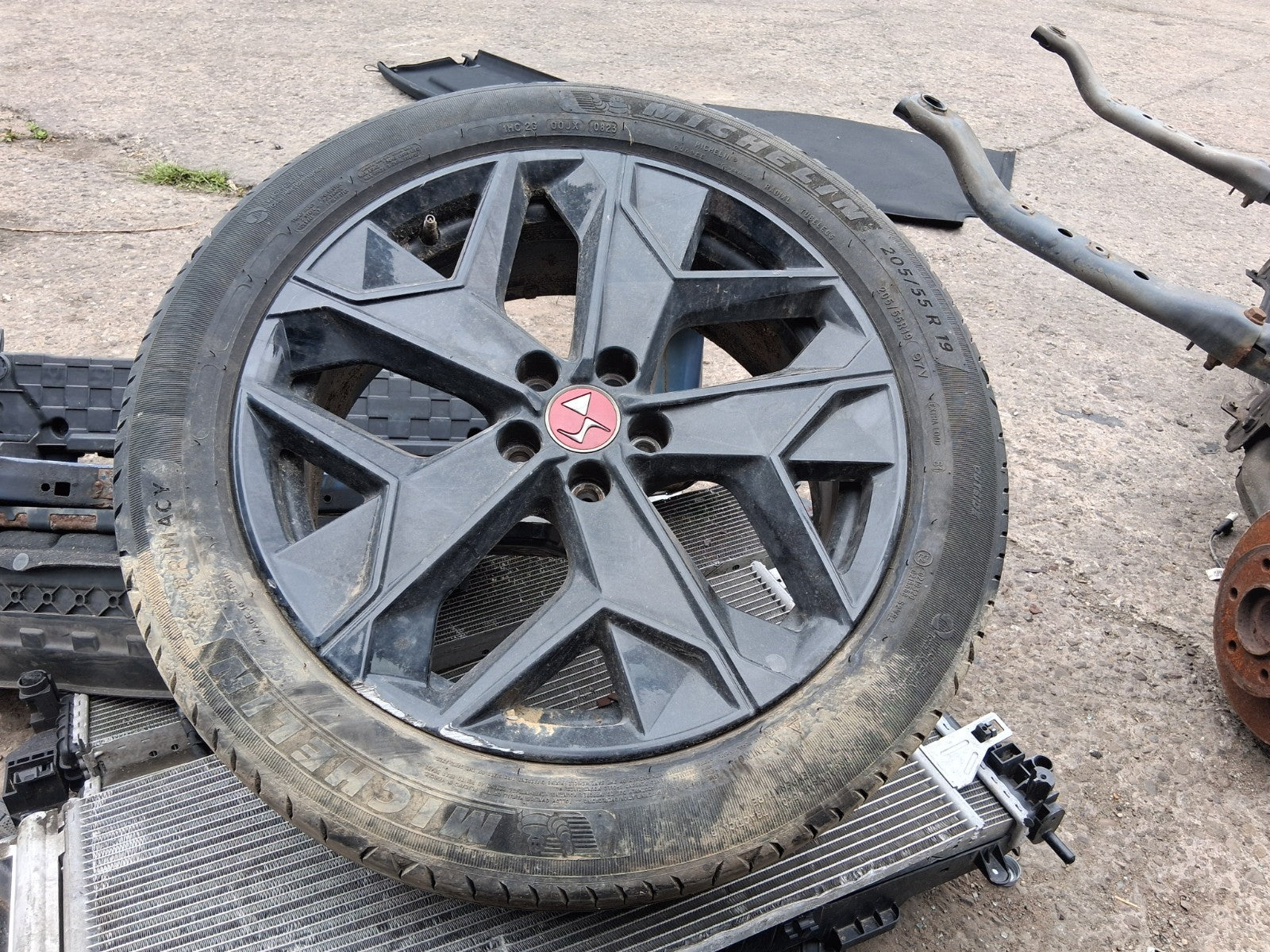 2023 DS AUTOMOBILES DS 4 CROSSOVER 19 INCH ALLOY WHEEL WITH TYRE 205/55R19