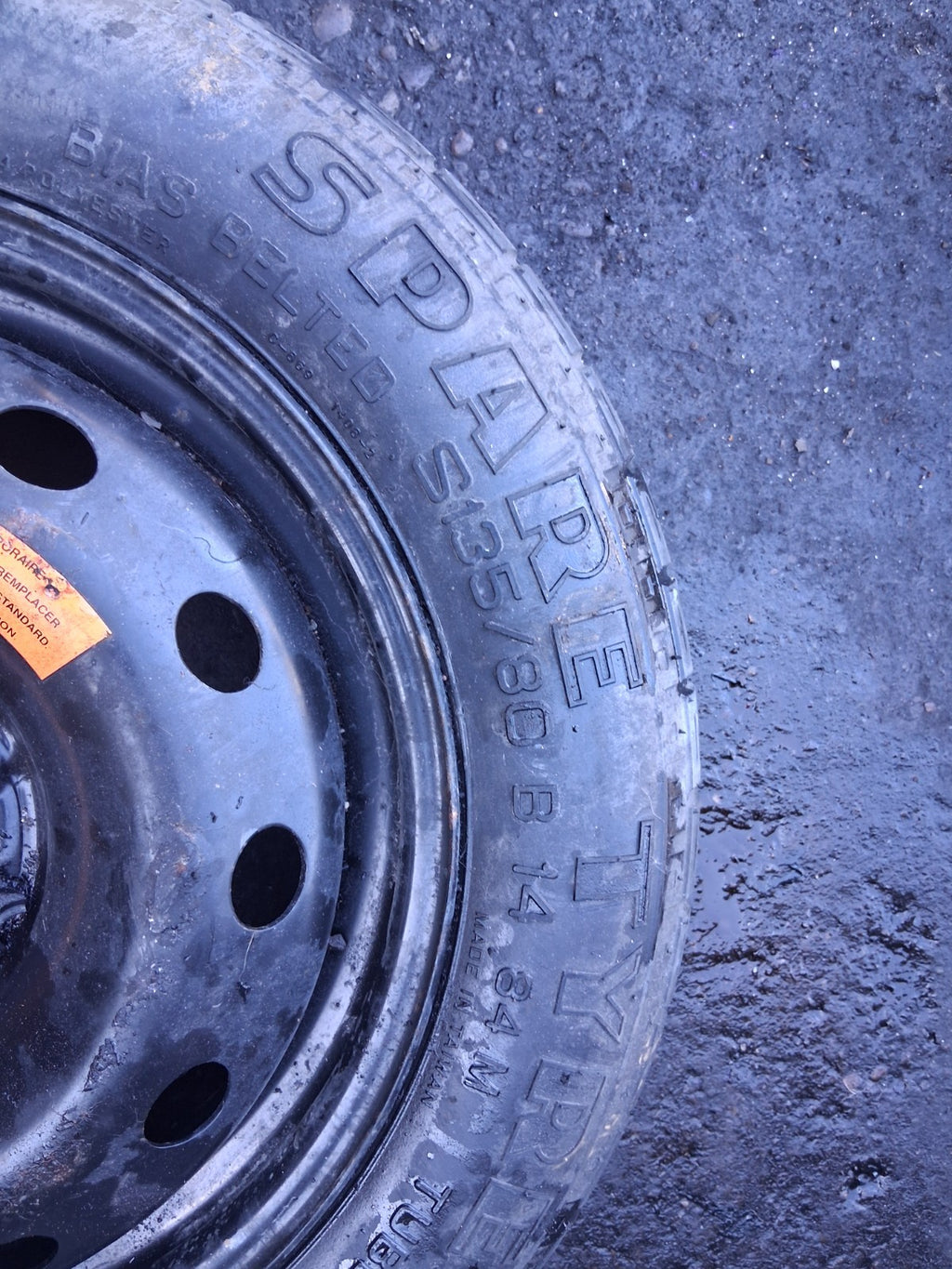 2010 FIAT 500 LOUNGE MK1 14 INCH SPACE SAVER STEEL WHEEL WITH TYRE 135/80R14