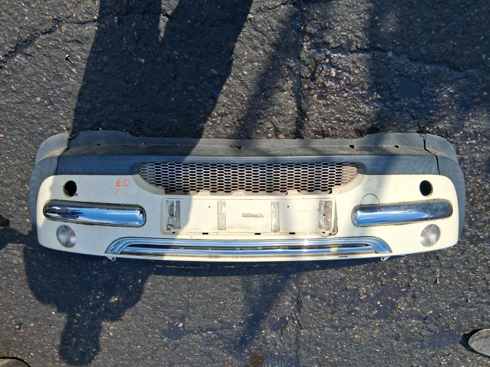 2003 BMW MINI COOPER R50 COMPLETE FRONT BUMPER WITH GRILL FOG LIGHT
