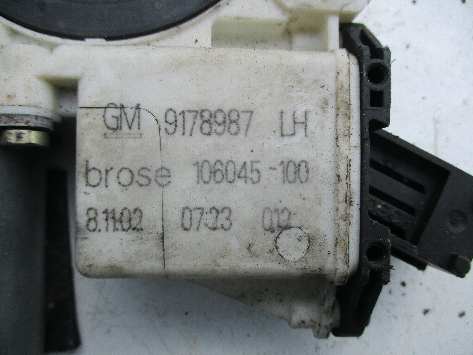 VAUXHALL VECTRA C 2003 NSF PASSENGER SIDE FRONT ELECTRIC WINDOW MOTOR 9178987