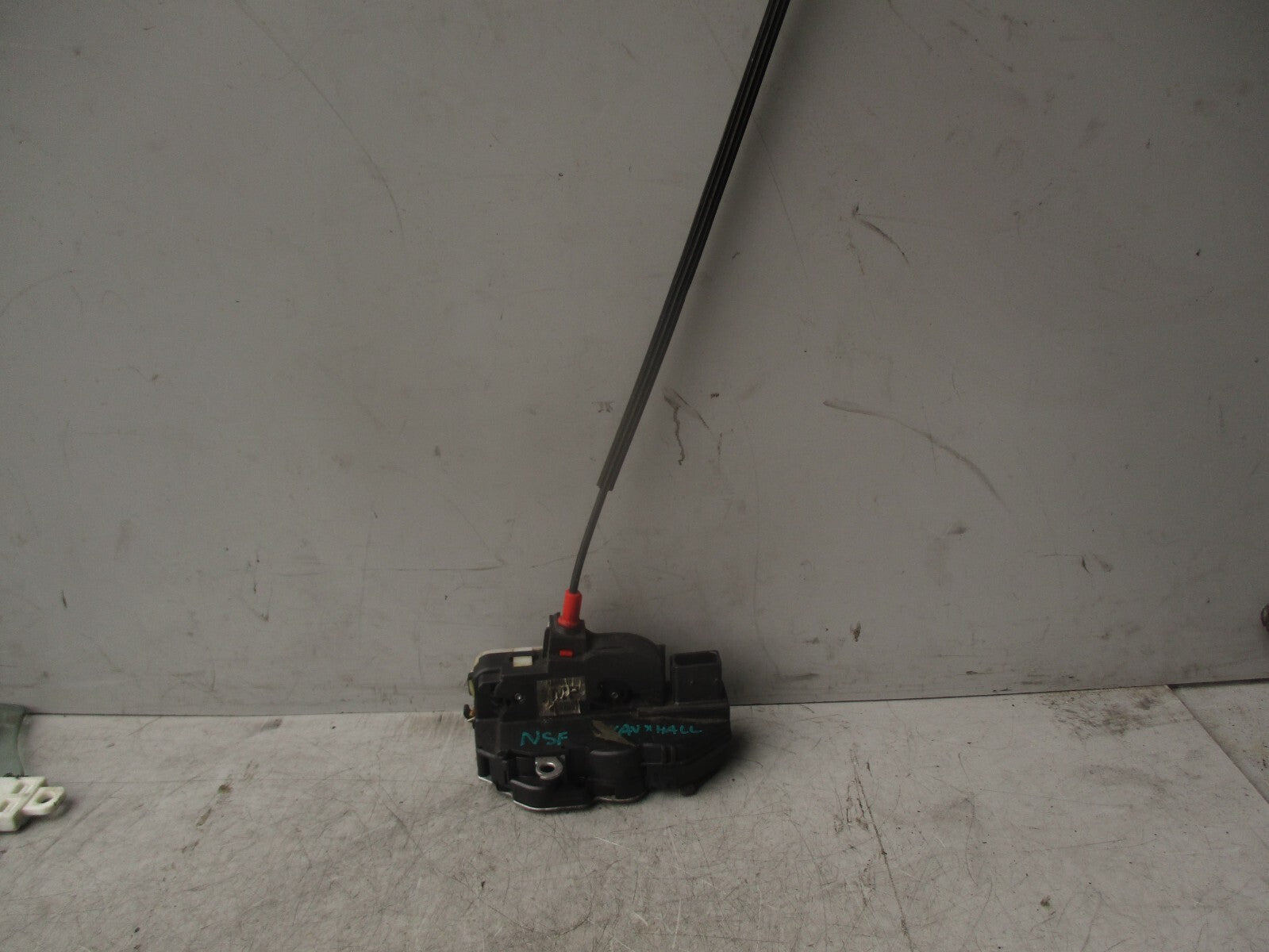 2010 VAUXHALL INSIGNIA NSF PASSENGER SIDE FRONT LEFT DOOR LOCK MECHANISM 3023881