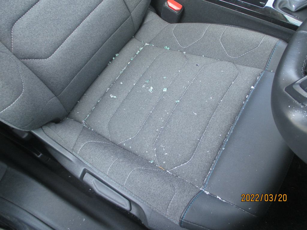 CITROEN C4 MK3 2021 OSF DRIVER SIDE FRONT COMPLETE SEAT FABRIC & HALF LEATHER