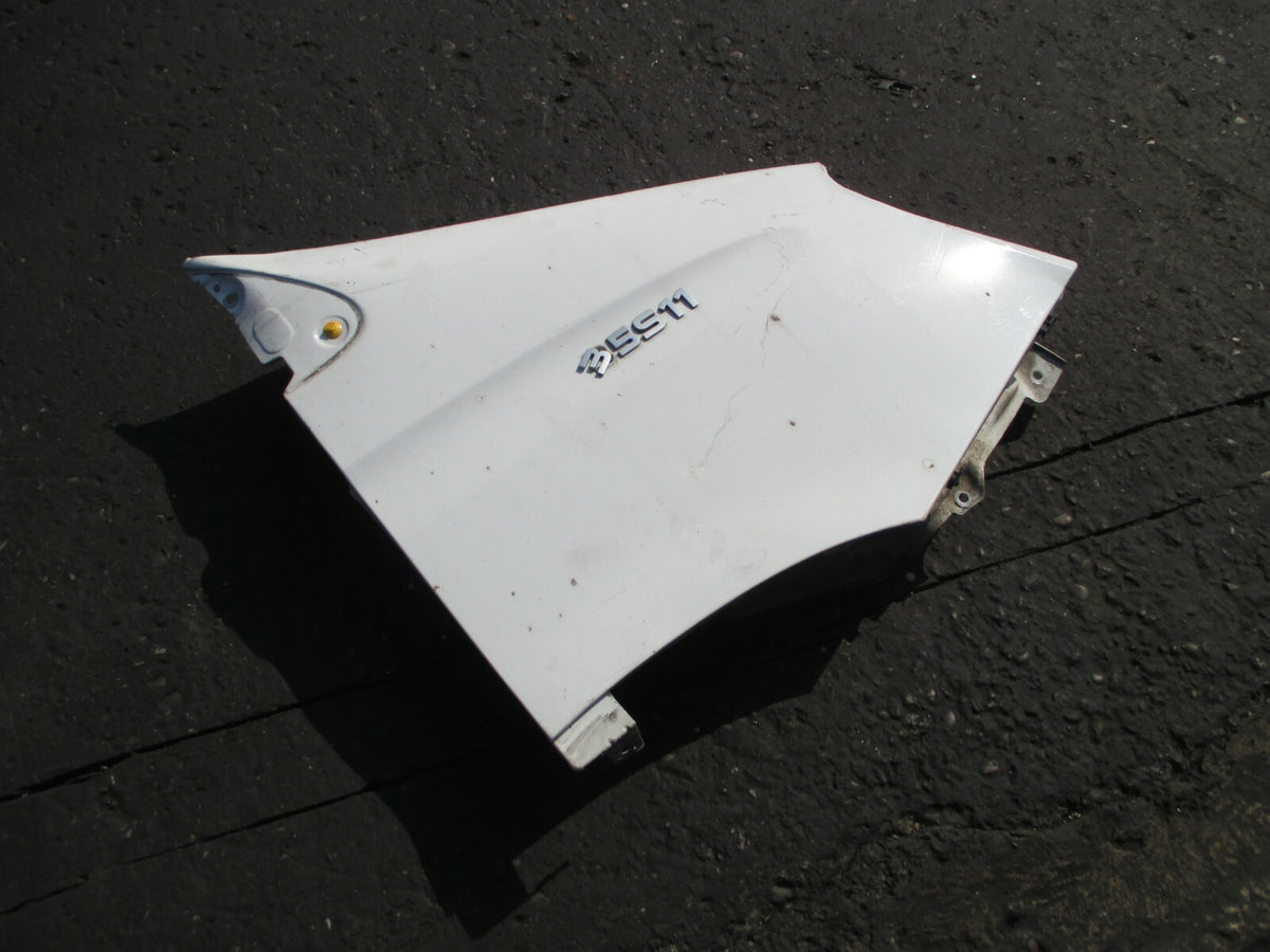 IVECO DAILY MK5 2015 DRIVER OFF SIDE WING PANEL WHITE