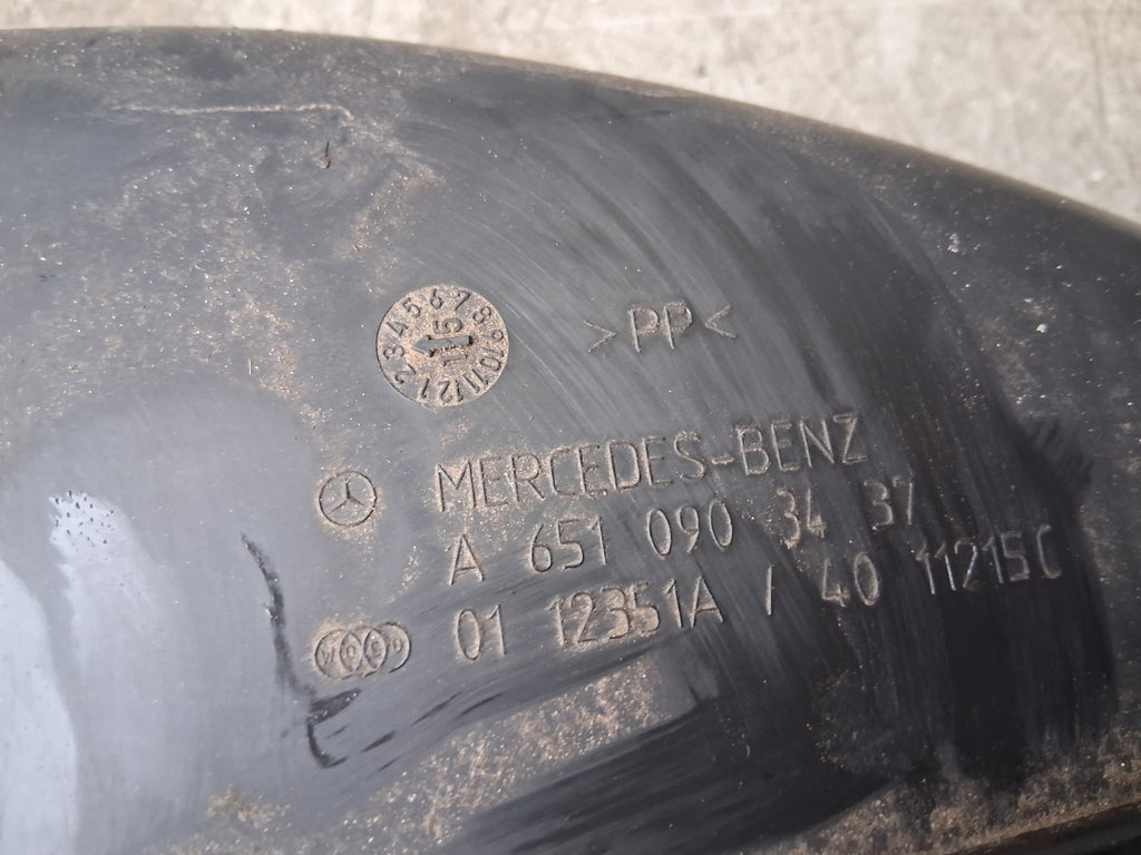2009 MERCEDES BENZ C CLASS W204 AIR INTAKE DUCT HOSE PIPE A6510903437