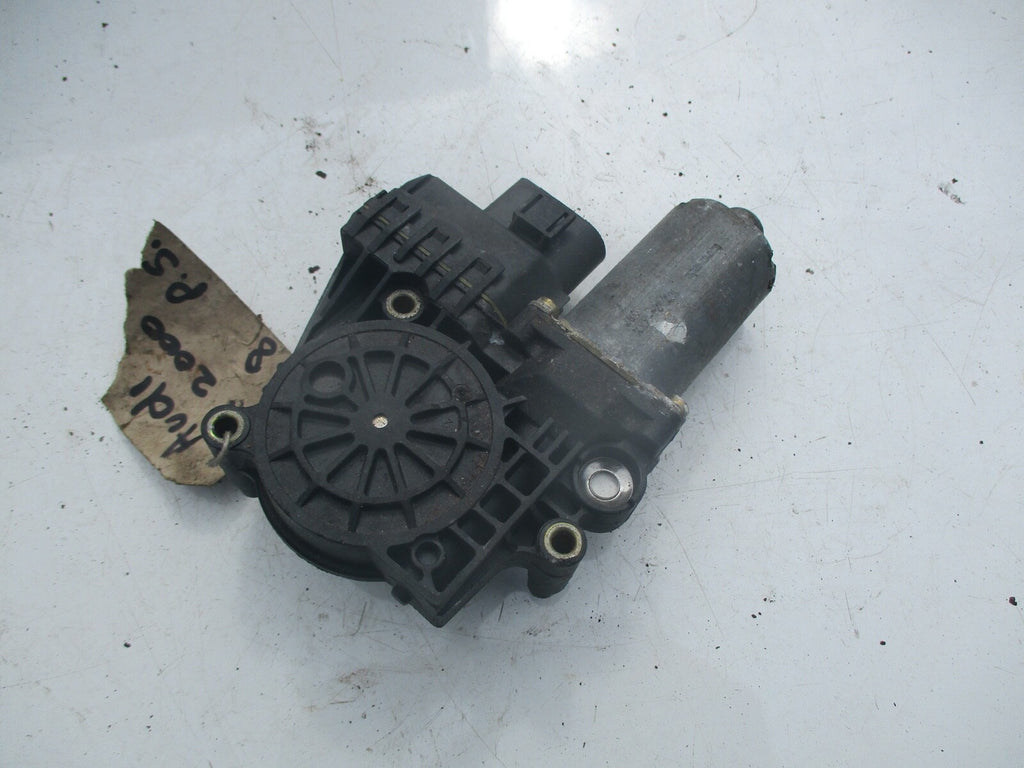 AUDI A4 B5 8D 2000 NSF PASSENGER SIDE FRONT WINDOW MOTOR 0130821787 BOSCH