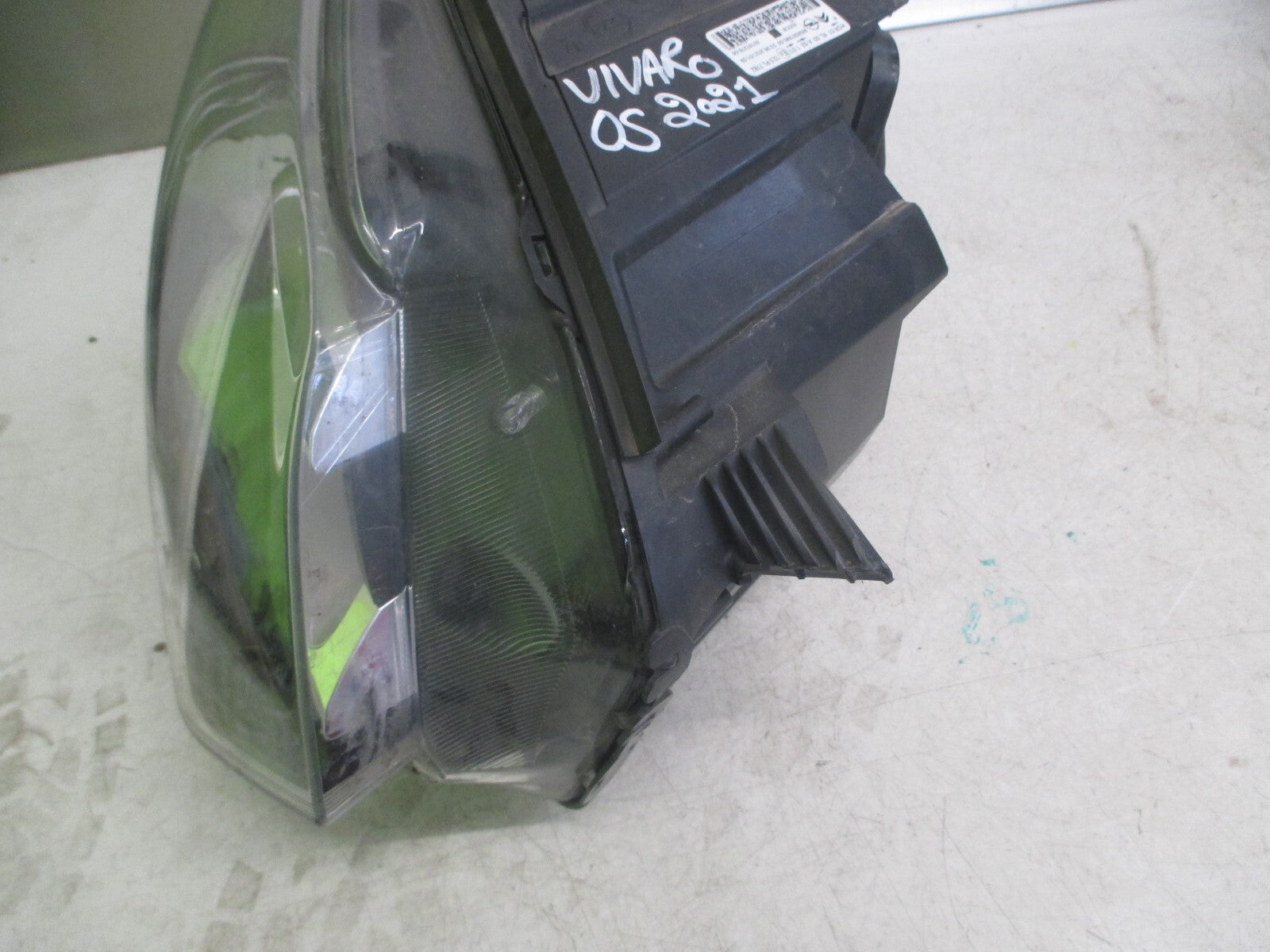 VAUXHALL VIVARO 2021 OSF DRIVER SIDE FRONT HEADLIGHT HEADLAMP 9808567880 DAMAGED