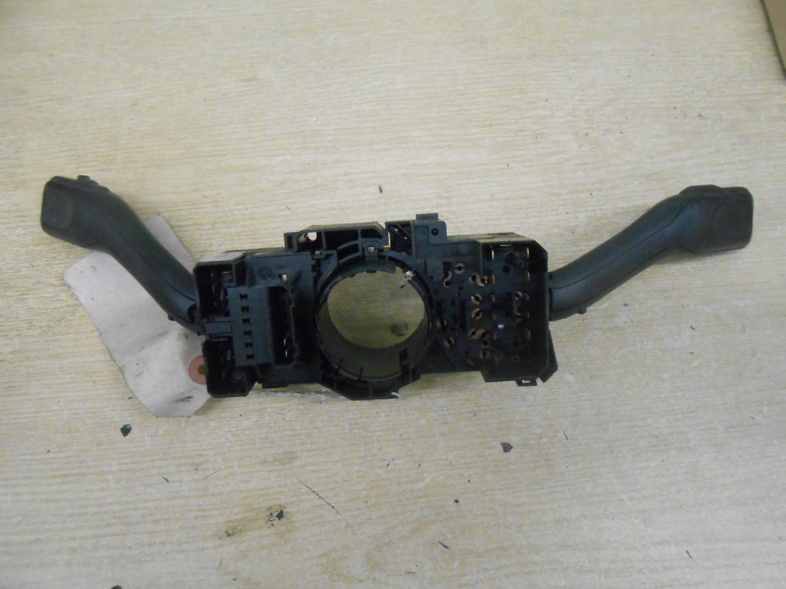 VW VOLKSWAGEN GOLF 1J (MK4) WINDSCREEN WIPER & INDICATOR STALKS 8L0953513G