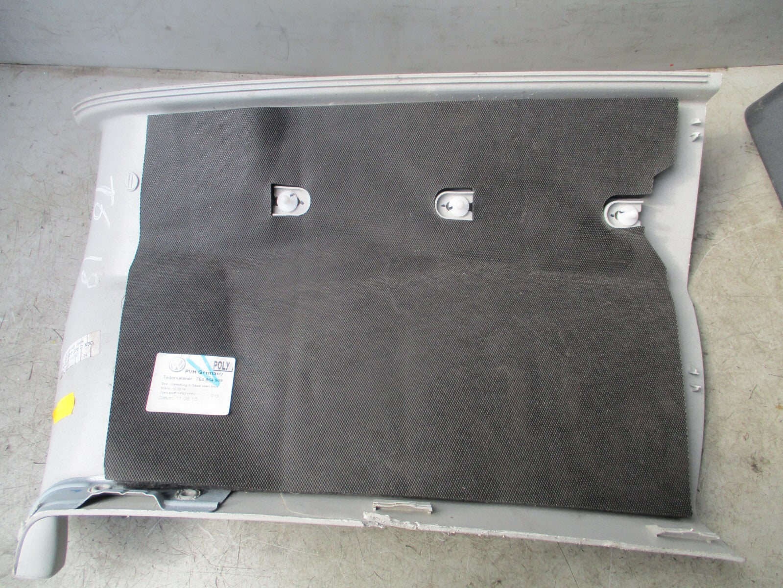 VOLKSWAGEN TRANSPORTER T6 2018 UPPER LEFT D PILLAR TRIM COVER 7E5867245