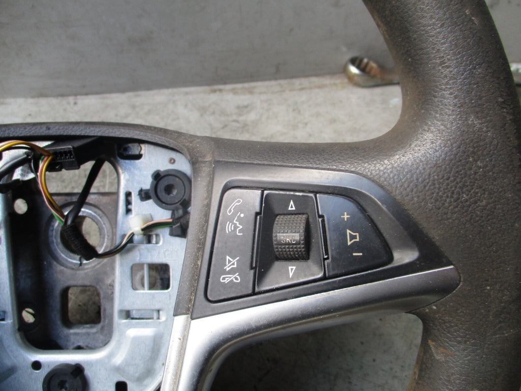 2015 VAUXHALL ASTRA J MULTI-FUNCTION STEERING WHEEL 13351039
