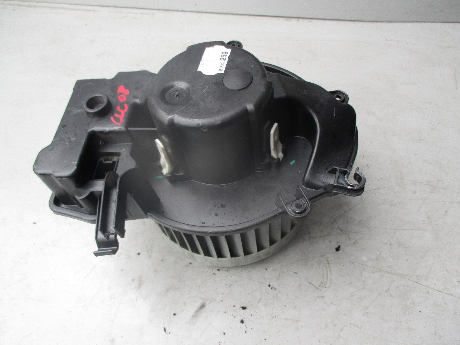 MERCEDES CLC 2008 HEATER BLOWER MOTOR & RESISTOR