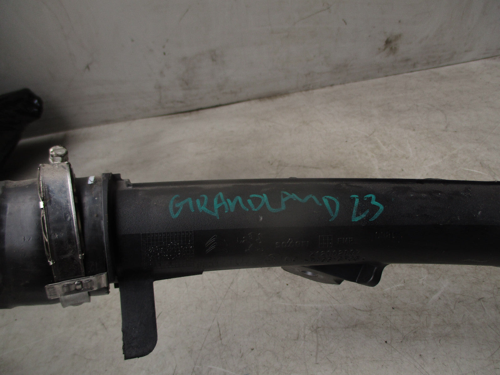 2023 VAUXHALL GRANDLAND X AIR INTAKE PIPE Z12002897