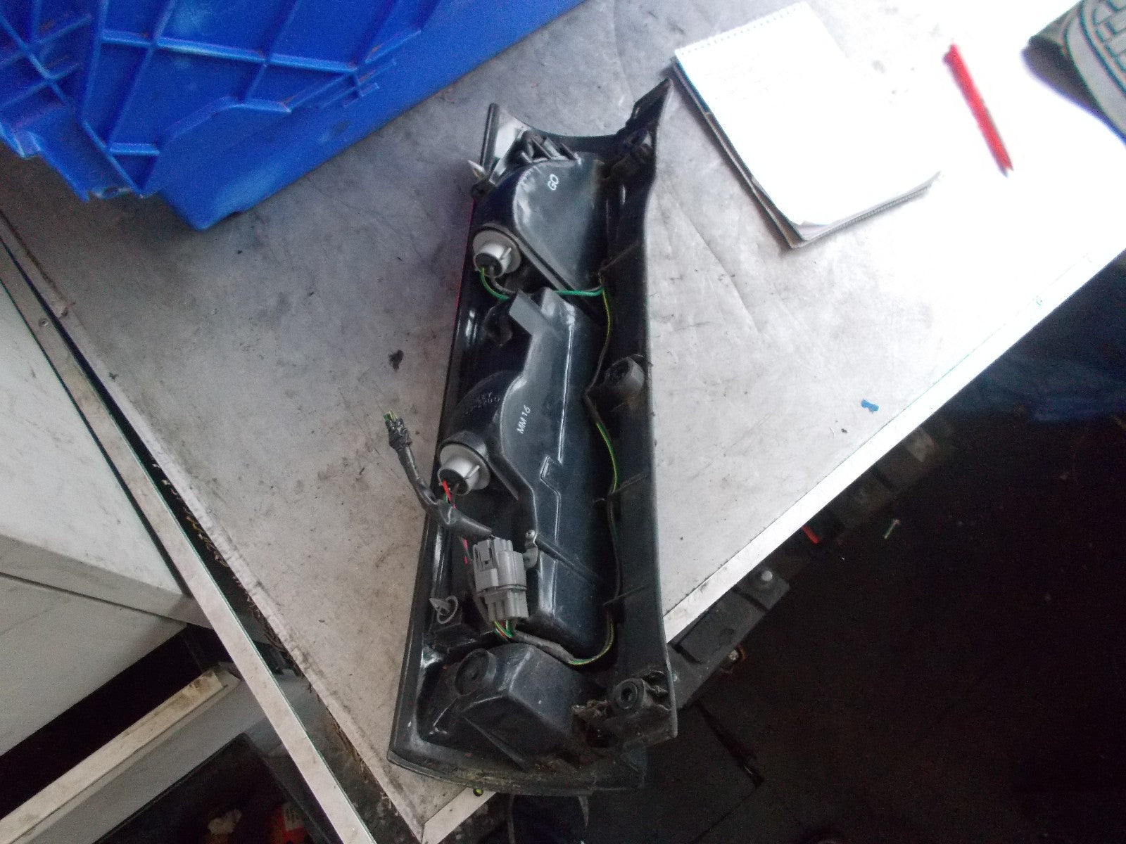 HONDA CRV CR-V MK1 2001 DRIVER SIDE OFF SIDE REAR LIGHT