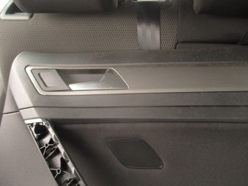 2016 VOLKSWAGEN GOLF MK7 OSR DRIVER SIDE REAR RIGHT DOOR CARD PANEL 5G4867488A