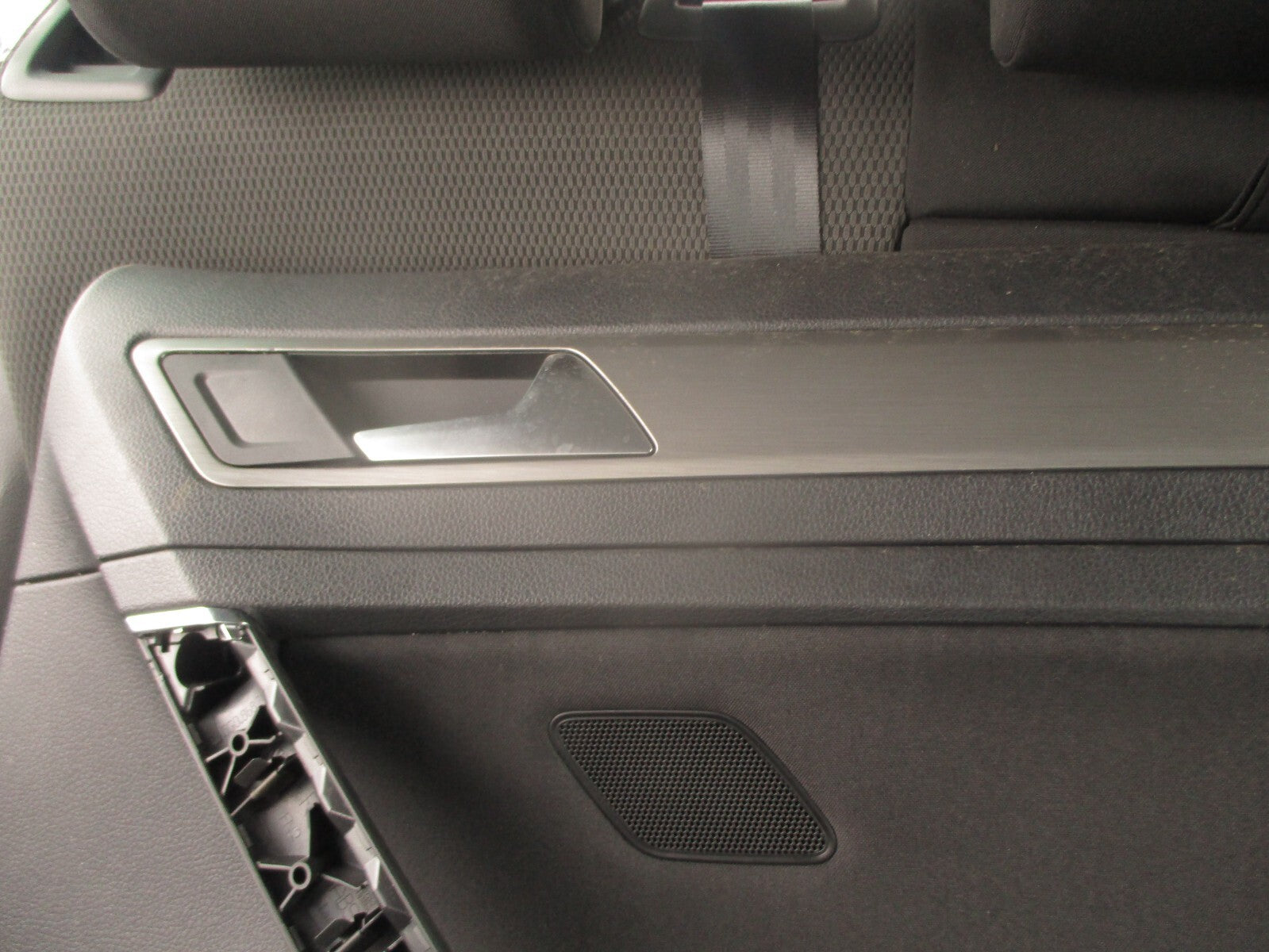 2016 VOLKSWAGEN GOLF MK7 OSR DRIVER SIDE REAR RIGHT DOOR CARD PANEL 5G4867488A