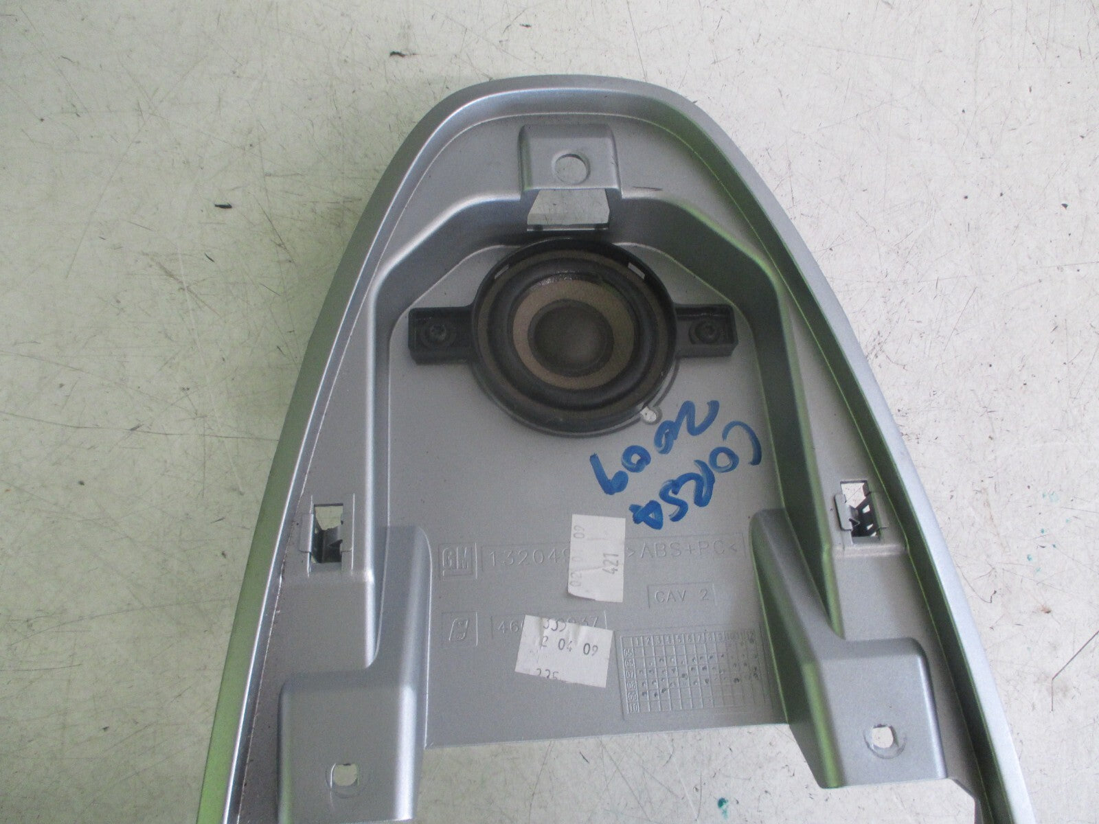 VAUXHALL CORSA 2009 AIRVENT WITH SURROUND TRIM