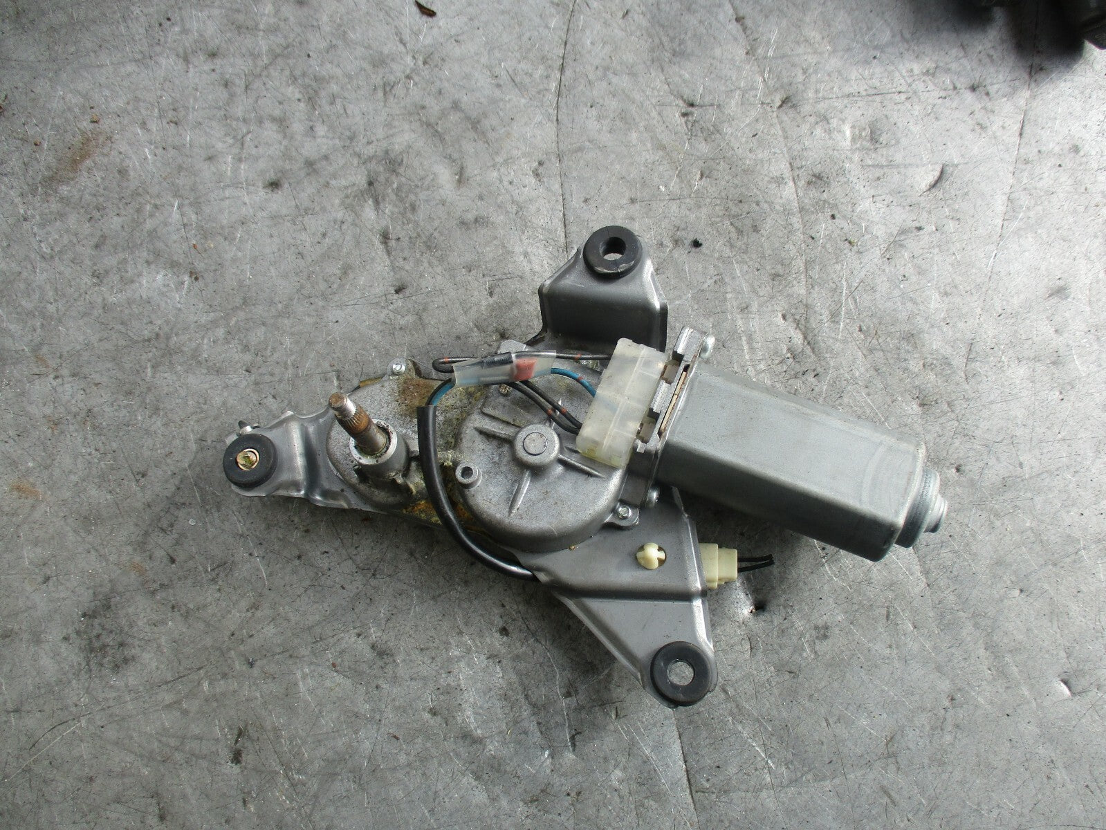 MAZDA 6 2005 REAR WINDOW WIPER MOTOR 8496000032