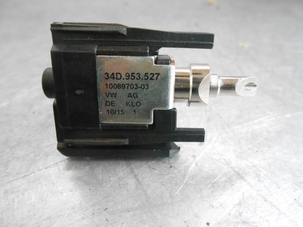 VW VOLKSWAGEN POLO 6C (MK5) 2015 IGNITION LOCK STARTER SWITCH MODULE 34D953527