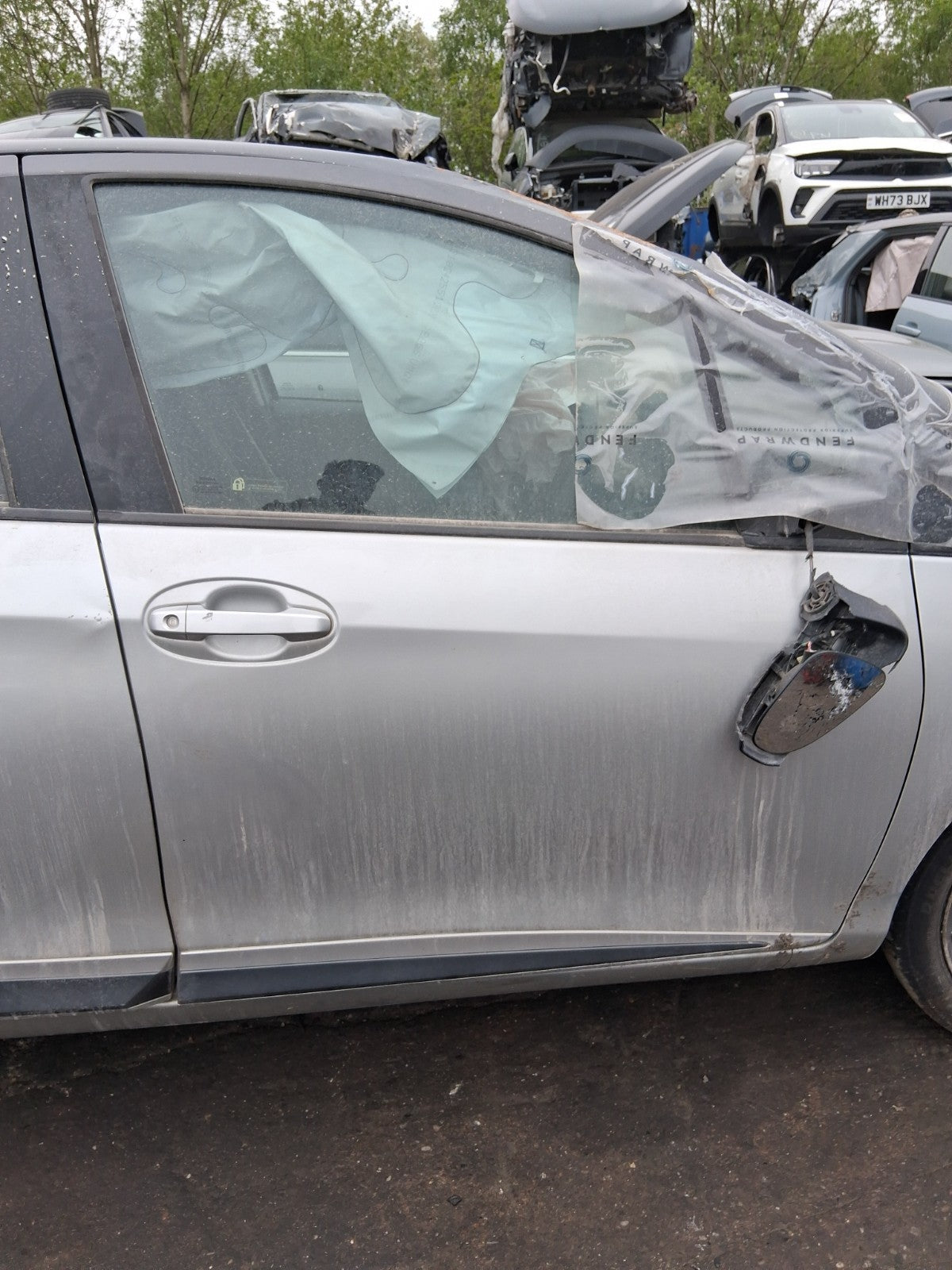 TOYOTA YARIS MK3 2019 OSF DRIVER SIDE FRONT BARE DOOR SILVER 2SN
