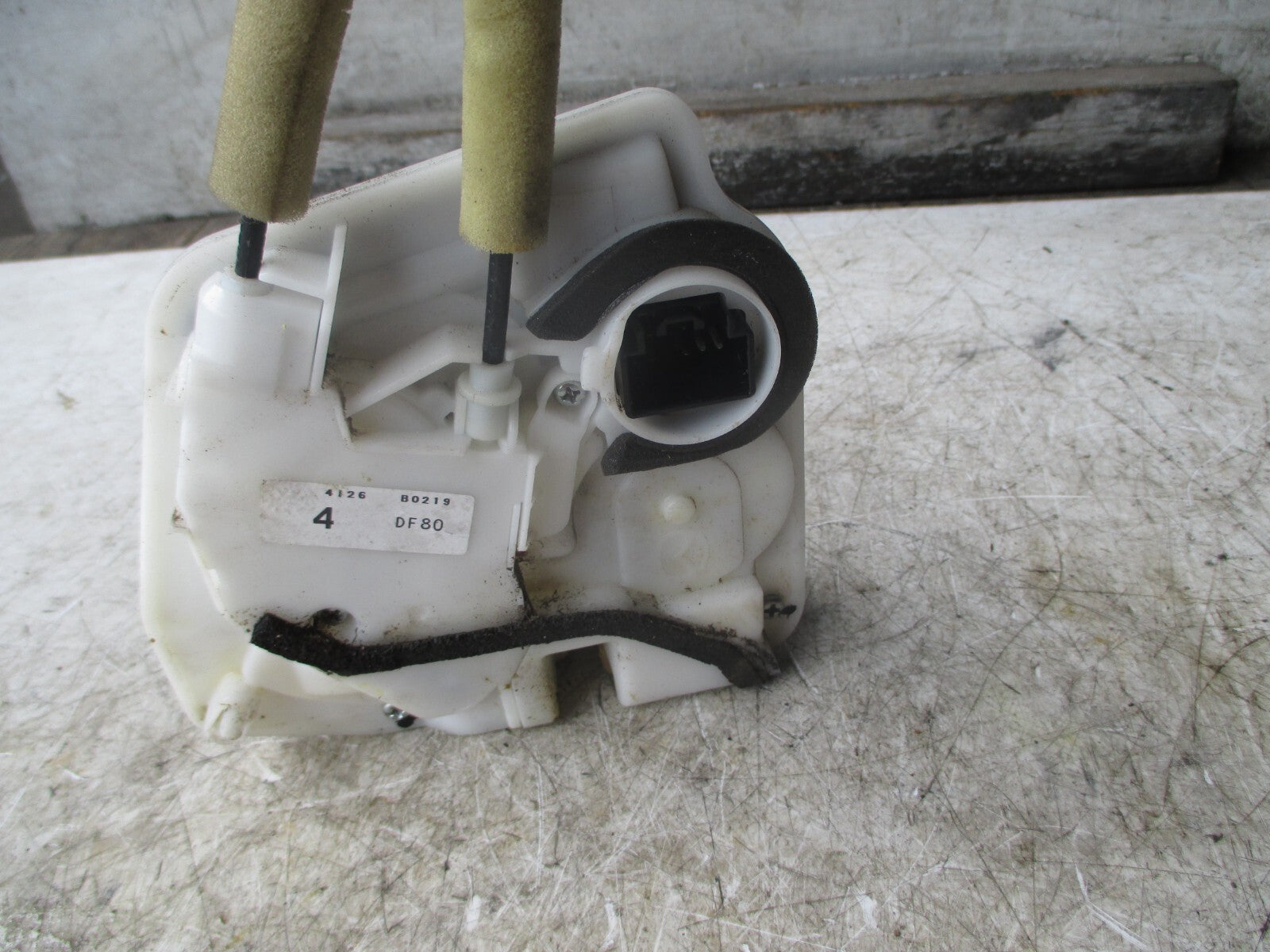 MAZDA 2 2008 MK2 OSR DRIVER SIDE DOOR LOCK
