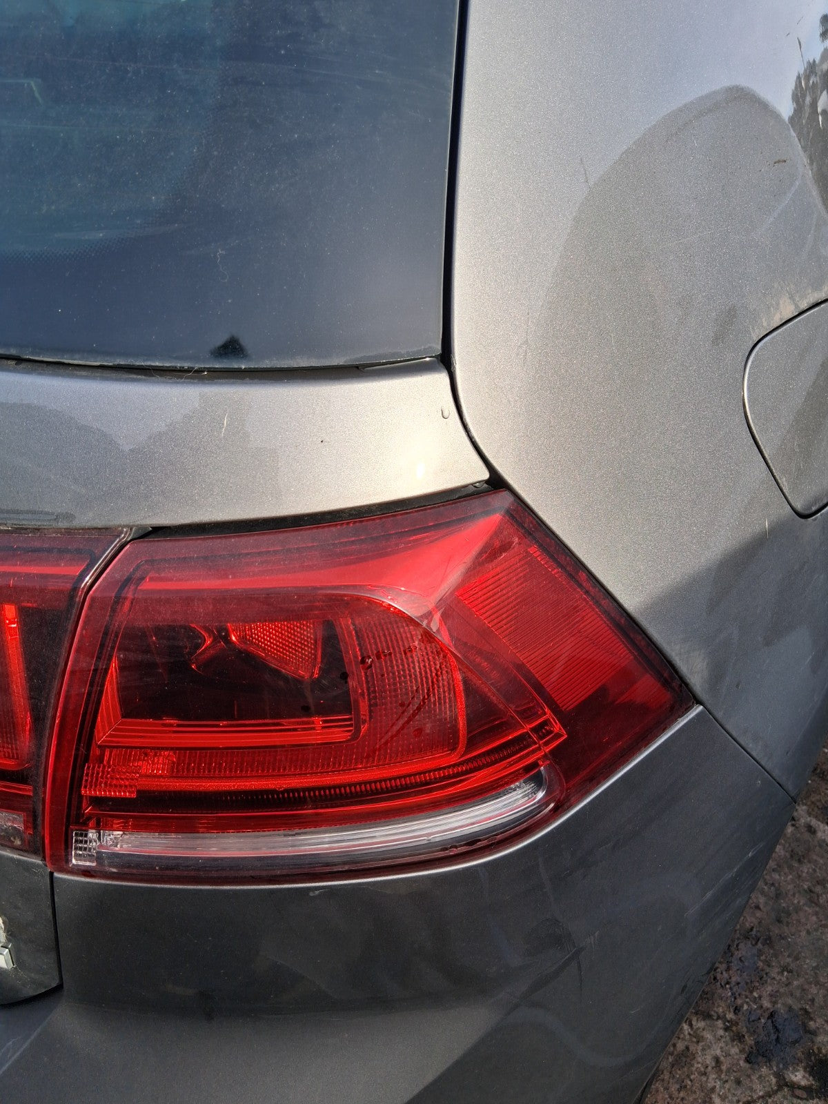 2016 VOLKSWAGEN GOLF MK7 OSR DRIVER SIDE REAR RIGHT OUTER TAIL LIGHT