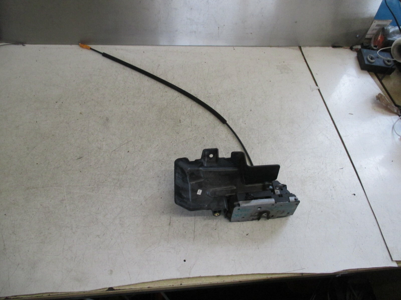 VAUXHALL CORSA E 2015 3 DOOR OS DRIVER SIDE DOOR LOCK MECHANISM