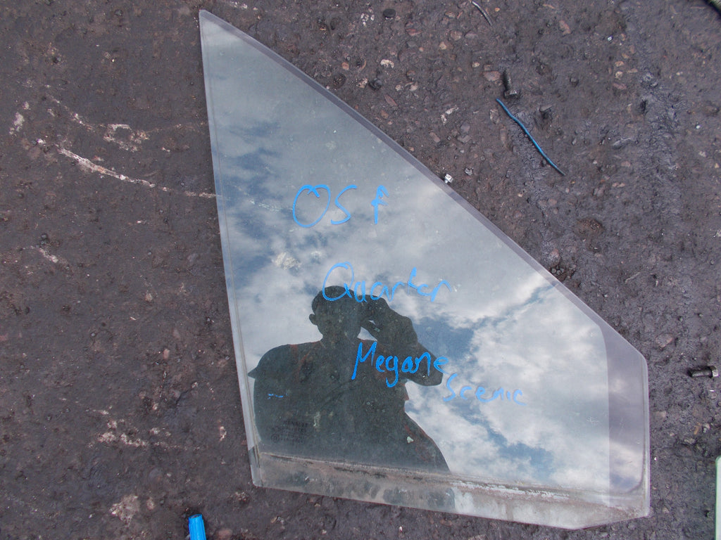 RENAULT MEGANE SCENIC MK2 2004 OSF OFF SIDE FRONT PASSENGER SIDE QUARTER GLASS