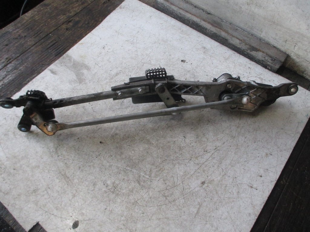 MAZDA 2 MK3 2013 FRONT WIPER MOTOR LINKAGE