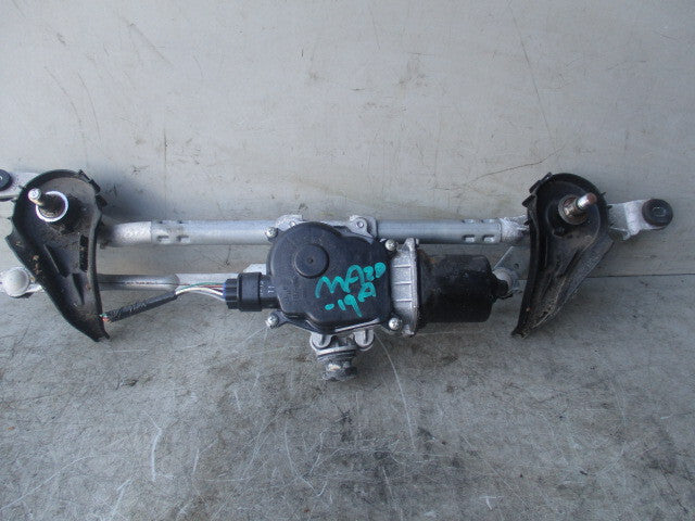 2019 MAJDA 2 FRONT WINDSCREEN WIPER MOTOR & LINKAGE D0916737X