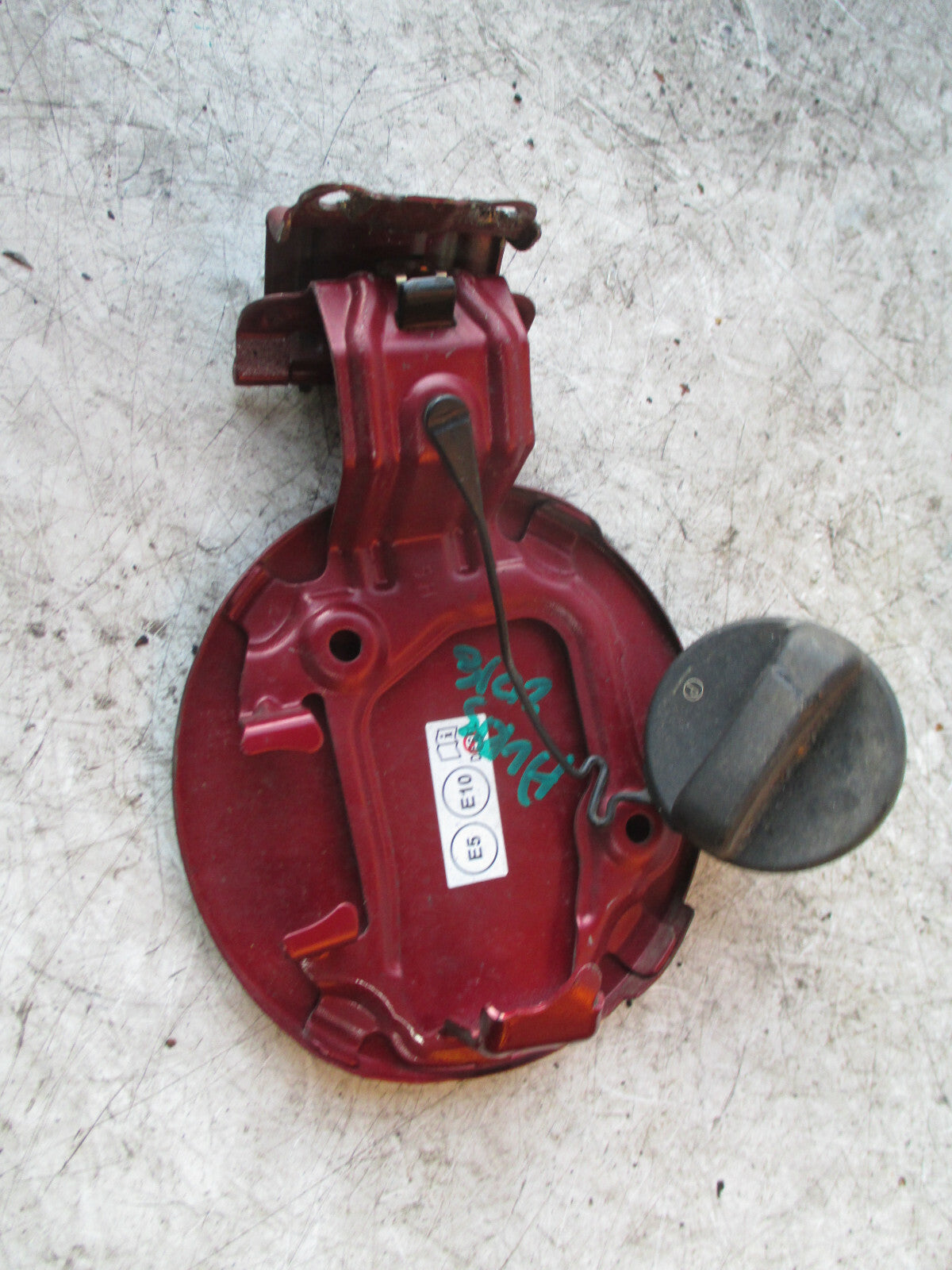 TOYOTA AURIS 2018 MK2 FUEL FILLER FLAP RED