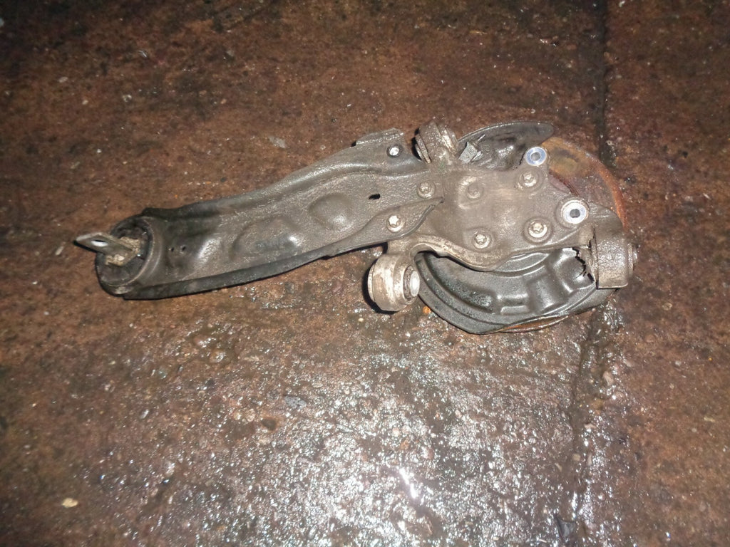 MERCEDES BENZ 2018 A CLASS W176 2.1 DIESEL OSR DRIVER SIDE REAR WHEEL HUB