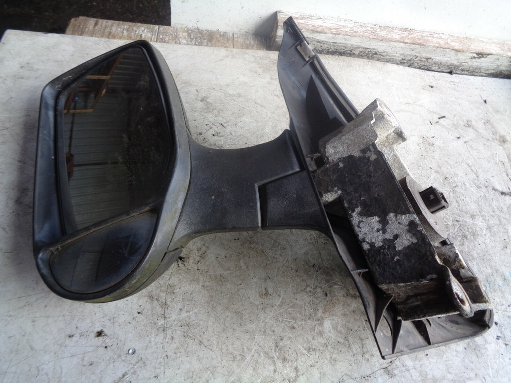 FORD TRANSIT NS PASSENGER  LEFT SIDE FRONT WING MIRROR