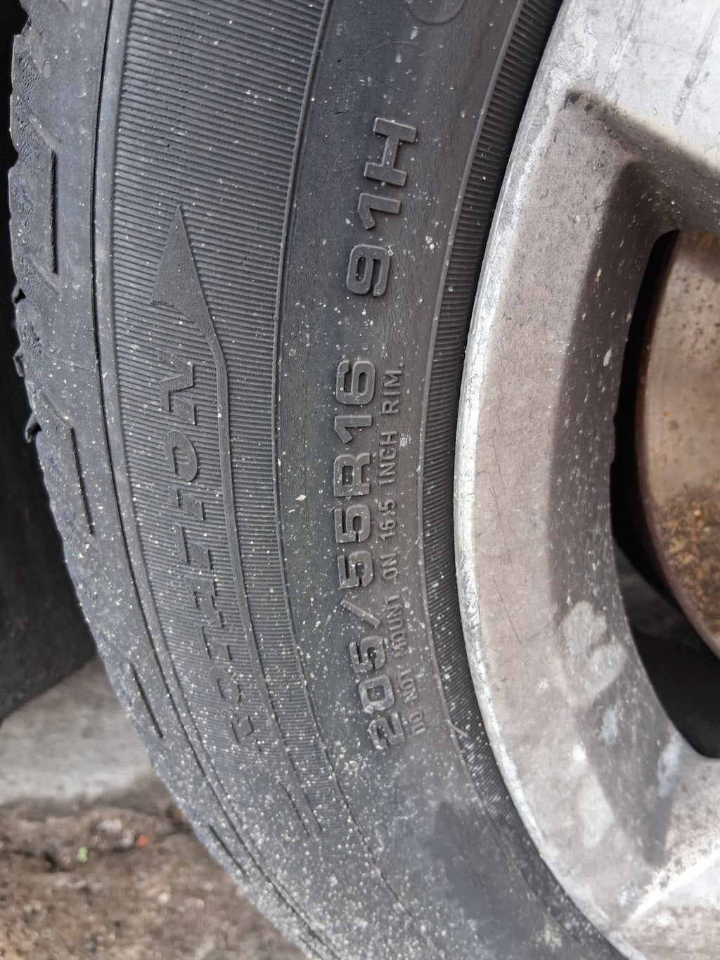2014 VW VOLKSWAGEN PASSAT B7 SALOON 16 INCH ALLOY WHEEL WITH TYRE 205/55R16