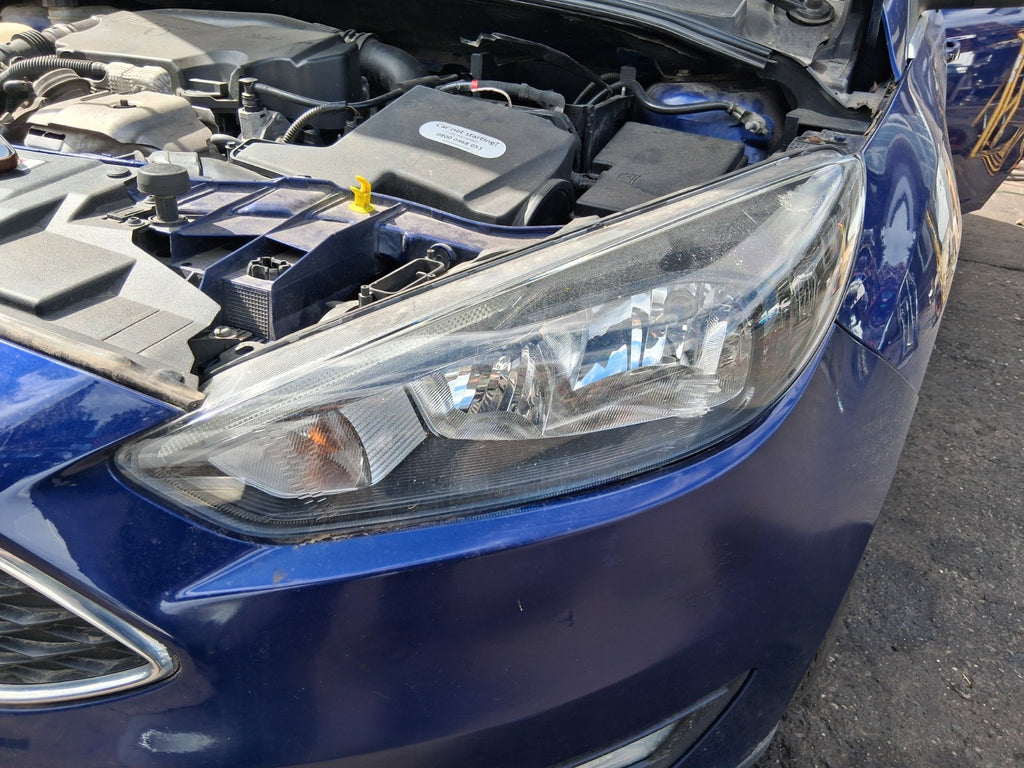 2015 FORD FOCUS MK3 NSF PASSENGER SIDE FRONT HEADLIGHT HEADLAMP F1EB13W030HC