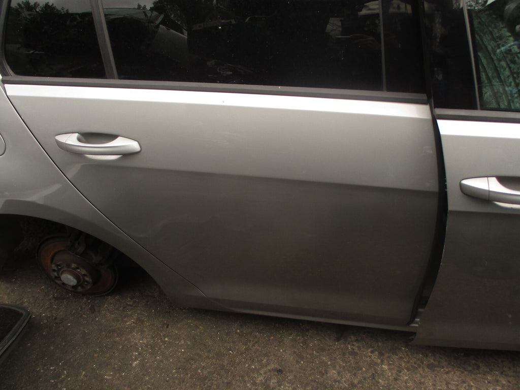 2014 VOLKSWAGEN GOLF MK7 OSR DRIVER SIDE REAR RIGHT BARE DOOR SILVER LB7W