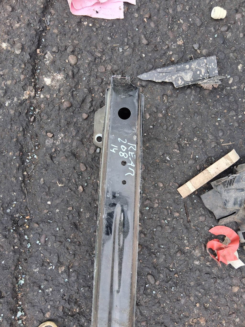 2014 PEUGEOT 208 MK1 5 DOOR REAR BUMPER REINFORCEMENT CRASH BAR