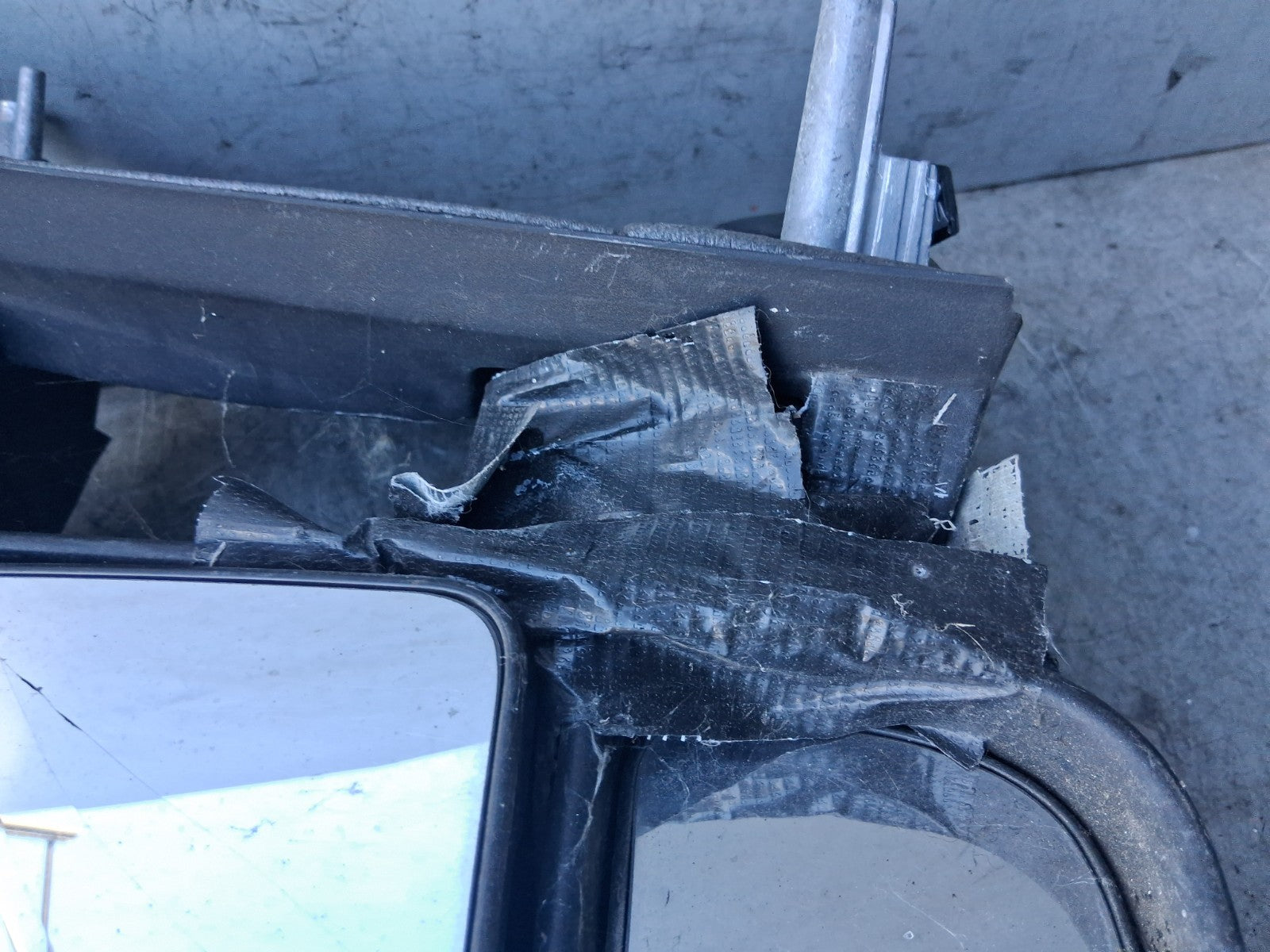 2021 PEUGEOT BOXER MK3 NS PASSENGER SIDE FRONT LEFT ELECTRIC WING MIRROR DAMAGED