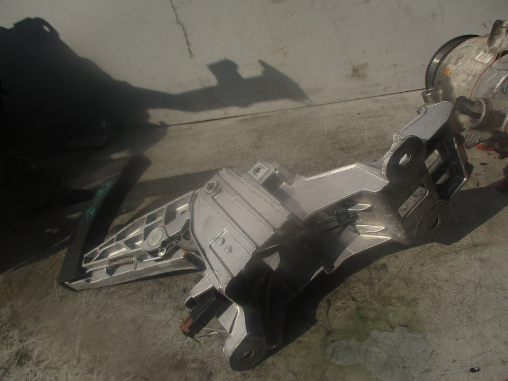 2016 PEUGEOT 308 1.6 MK2 HANDBRAKE LEVER 98025741ZD