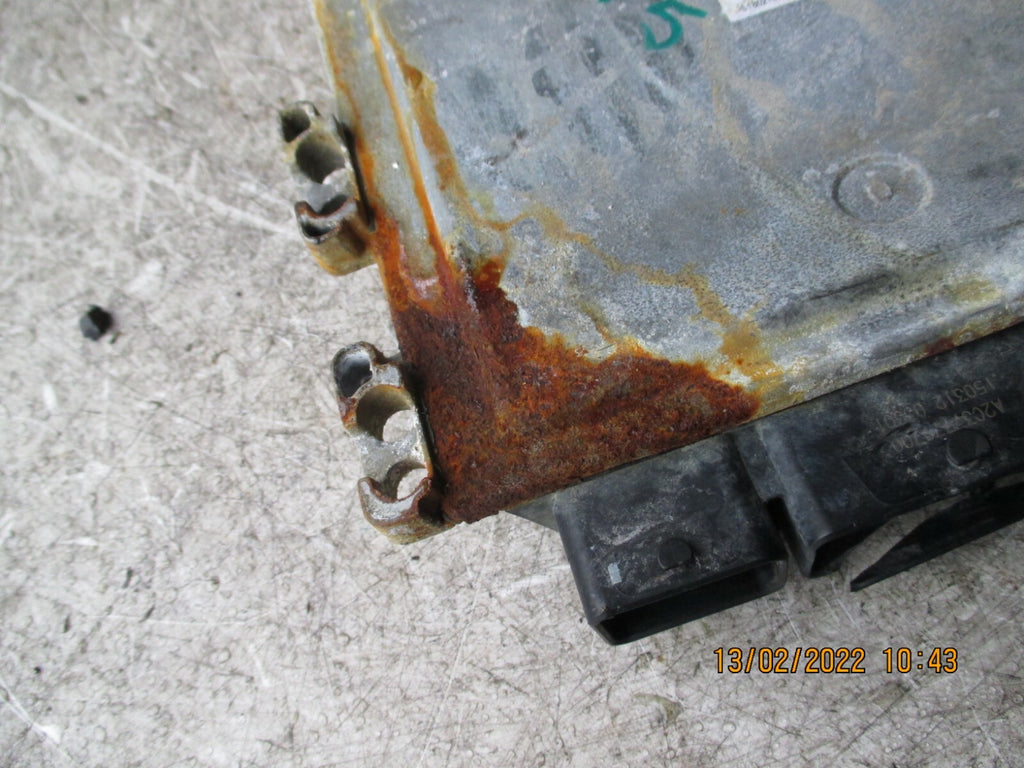 NISSAN JUKE 2015 MK1 ENGINE CONTROL UNIT ECU A2C9863500