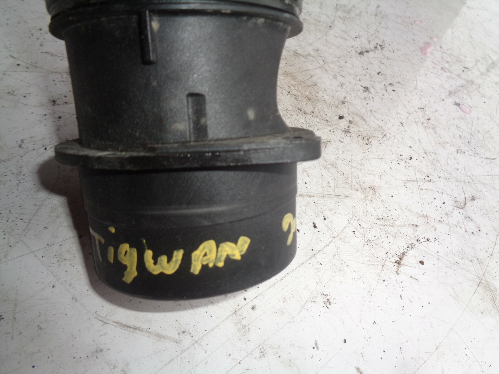 VW VOLKSWAGEN TIGUAN AD MK2 2019 DIESEL 2.0 AIR INTAKE PIPE 5qa129654g