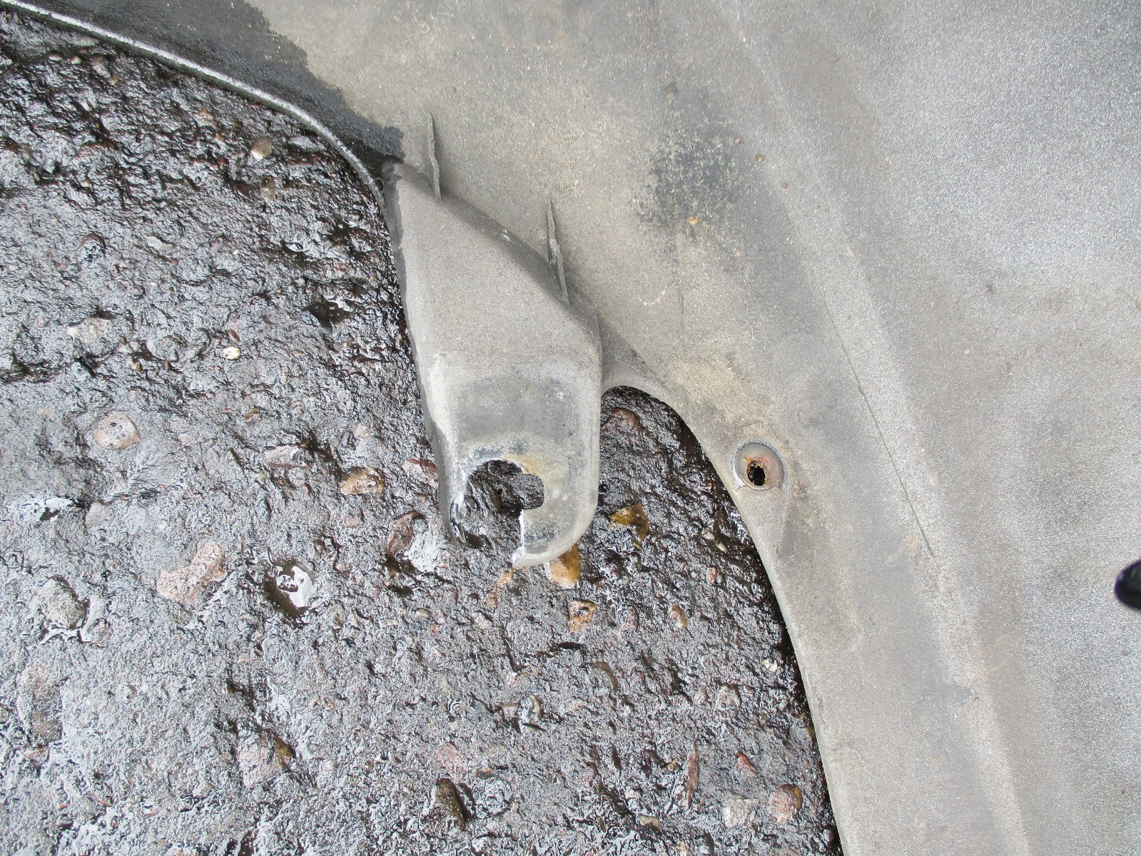 RENAULT MEGANE MK2 ESTATE REAR BUMPER SILVER