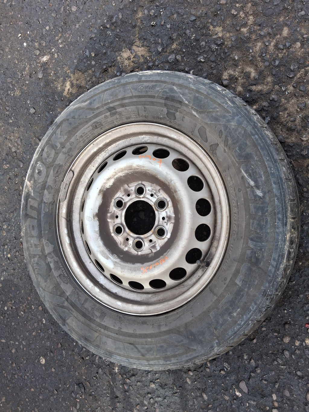 2020 MERCEDES BENZ SPRINTER W907 16 INCH STEEL WHEEL WITH TYRE 235/65R16
