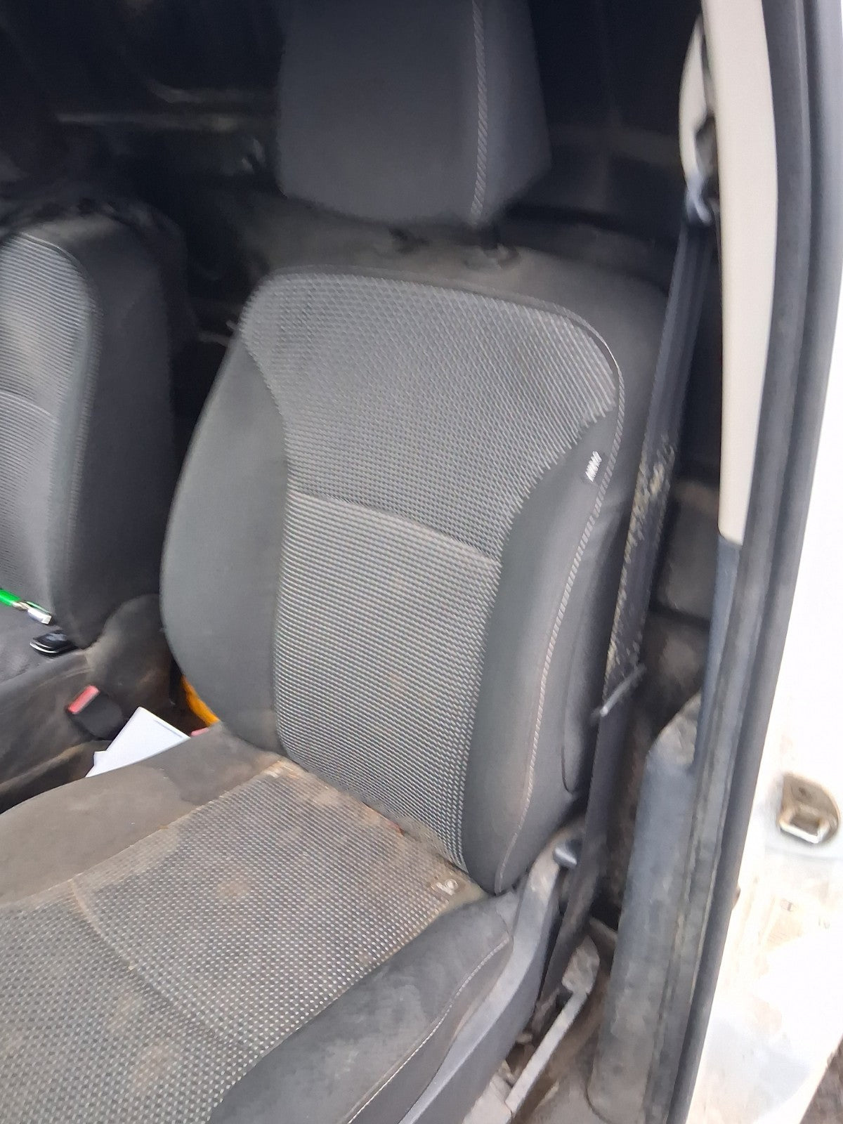 2016 MERCEDES CITAN W415 NSF PASSENGER SIDE FRONT LEFT COMPLETE SEAT