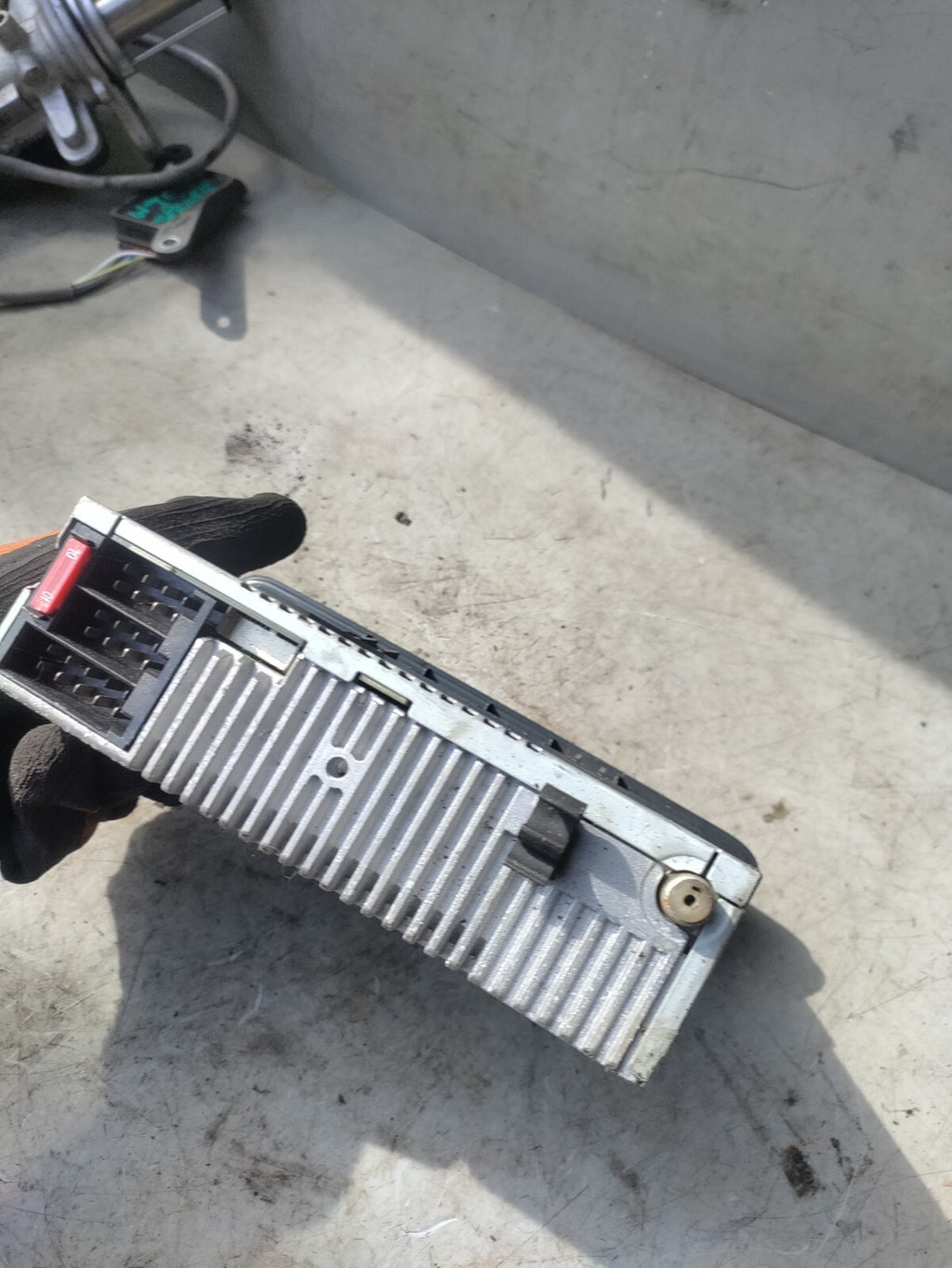 MERCEDES BENZ 2010 VITO FM RADIO PLAYER A0048201686
