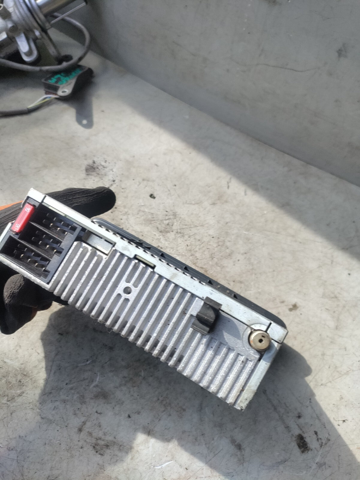 MERCEDES BENZ 2010 VITO FM RADIO PLAYER A0048201686
