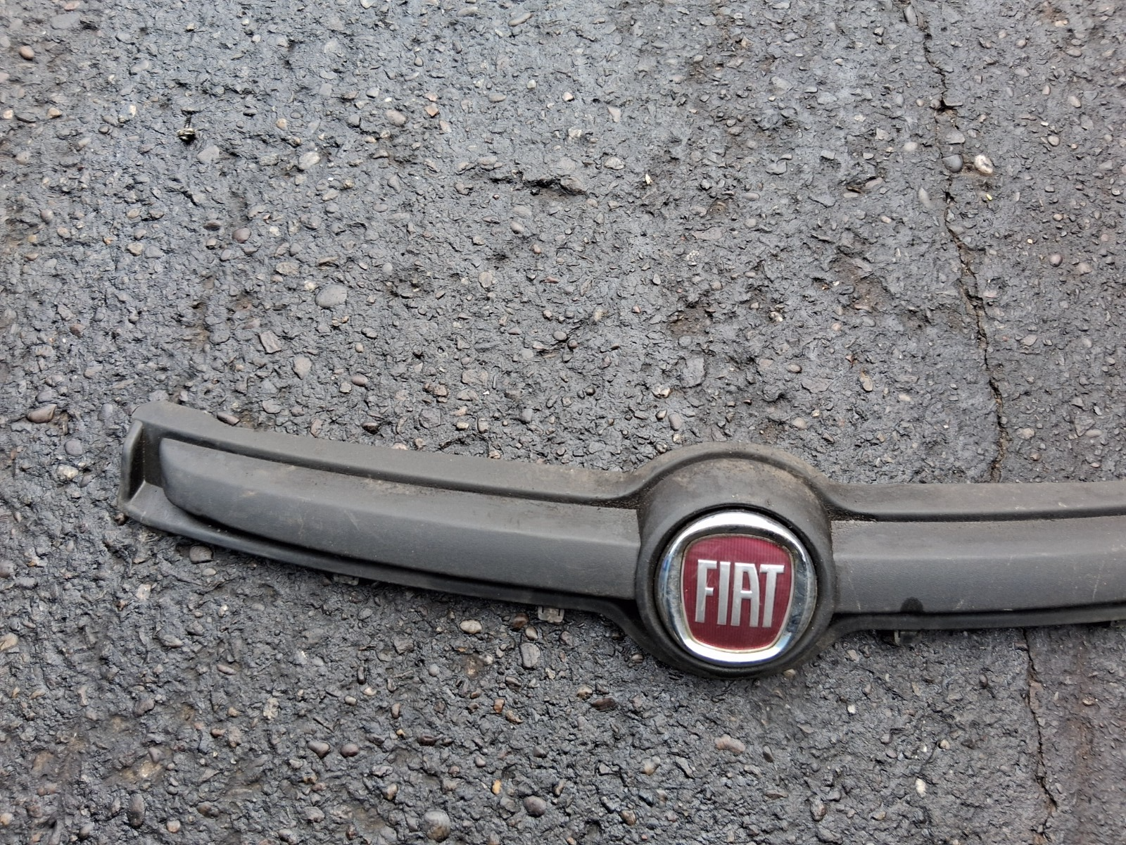 2019 FIAT PANDA MK3 FRONT BUMPER UPPER GRILLE GRILL 735520656