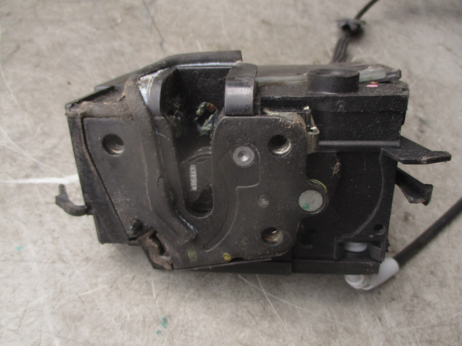 2014 PEUGEOT 308 MK2 NSR PASSENGER SIDE REAR LEFT DOOR LOCK MECHANISM 311339