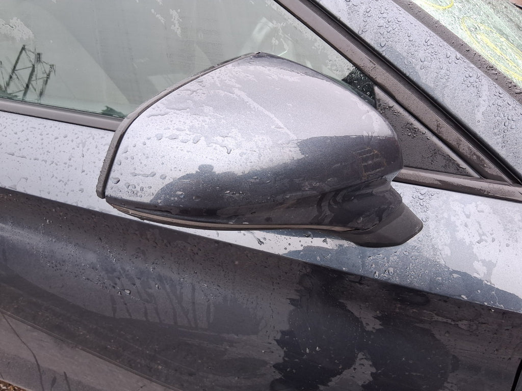 2022 SEAT LEON MK4 OSF DRIVER SIDE FRONT RIGHT ELECTRIC WING MIRROR GREY